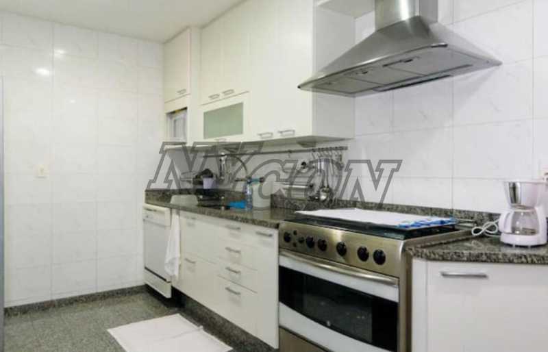 Apartamento à venda com 4 quartos, 190m² - Foto 9