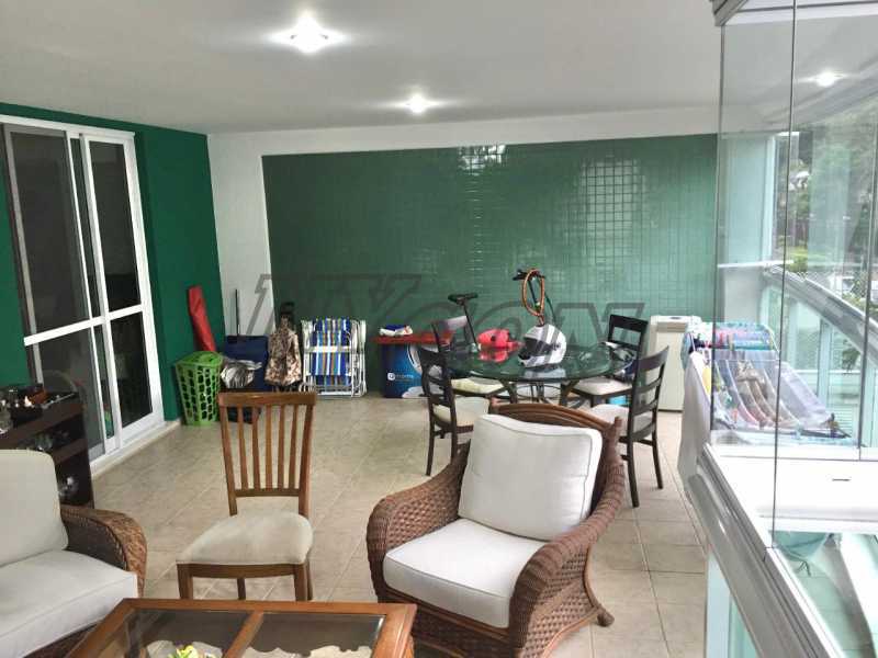 Apartamento à venda com 2 quartos, 92m² - Foto 2