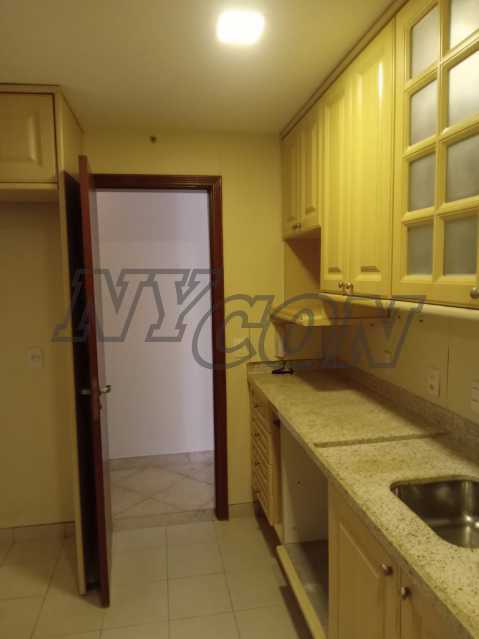 Apartamento à venda com 4 quartos, 174m² - Foto 9