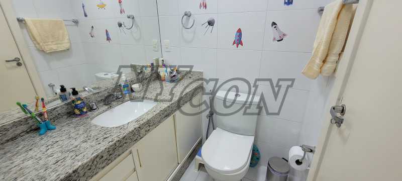 Apartamento à venda com 3 quartos, 160m² - Foto 23