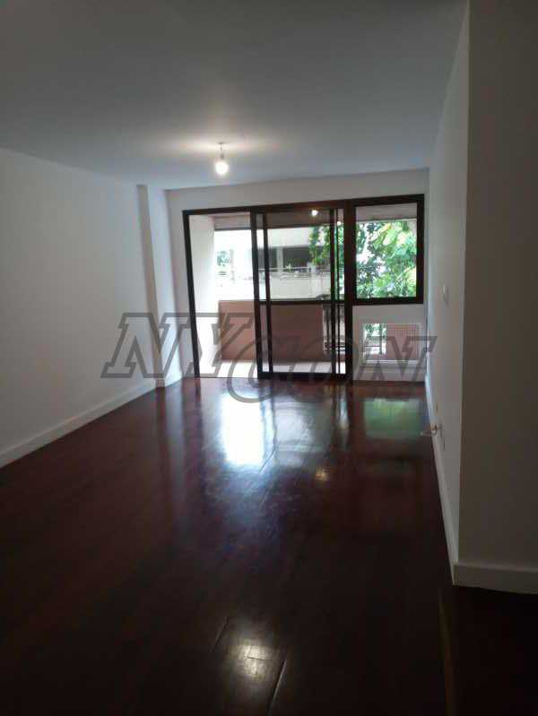 Apartamento à venda com 4 quartos, 160m² - Foto 7