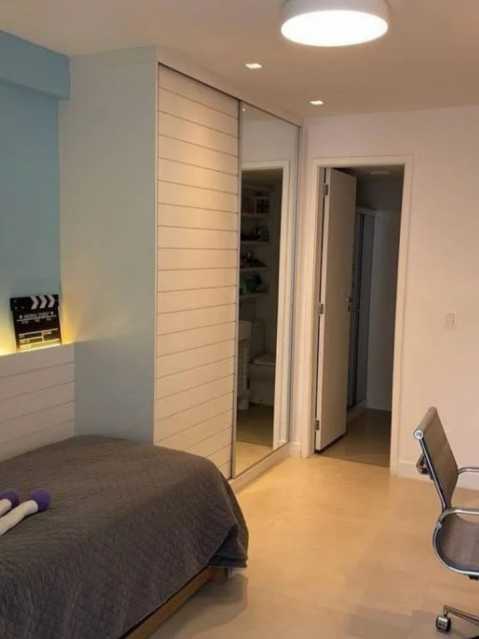 Apartamento à venda com 3 quartos, 169m² - Foto 28