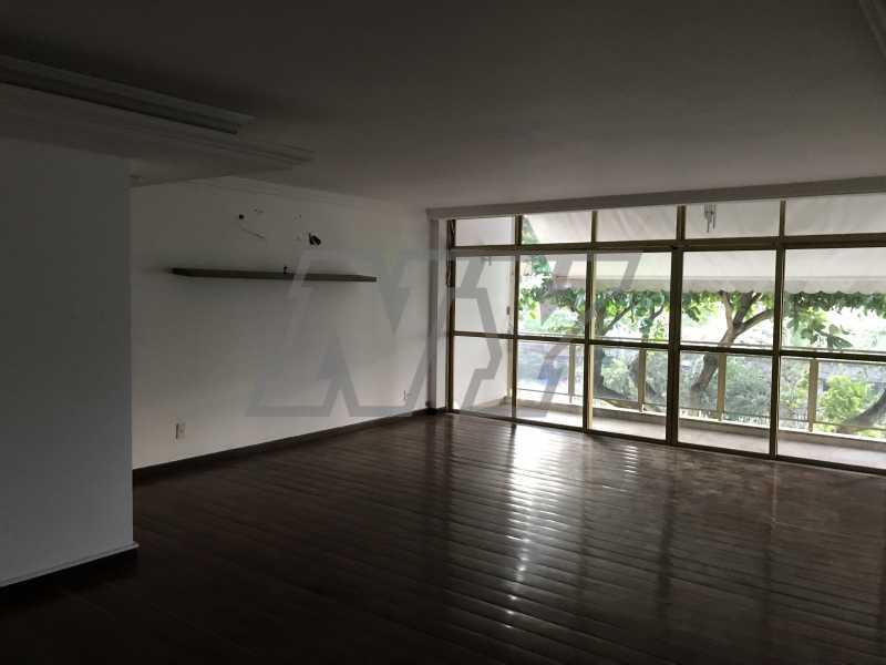 Apartamento à venda com 3 quartos, 169m² - Foto 3