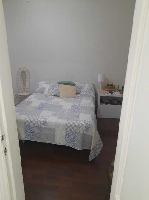 Apartamento à venda com 3 quartos, 159m² - Foto 22