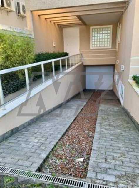 Casa de Condomínio à venda com 5 quartos, 875m² - Foto 2