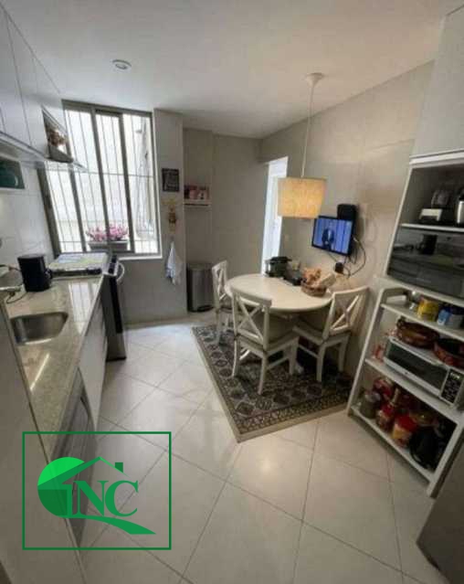 Apartamento à venda com 3 quartos, 130m² - Foto 13