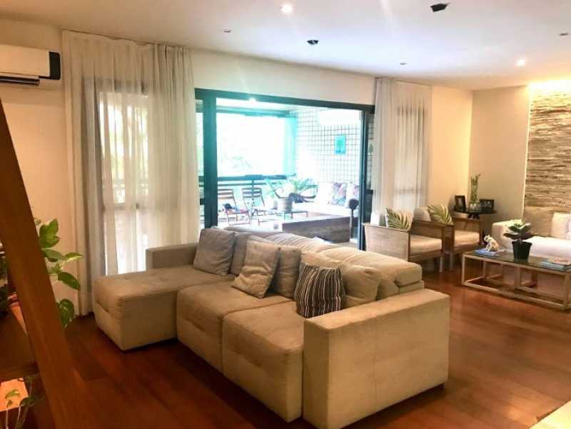 Apartamento à venda com 3 quartos, 168m² - Foto 3