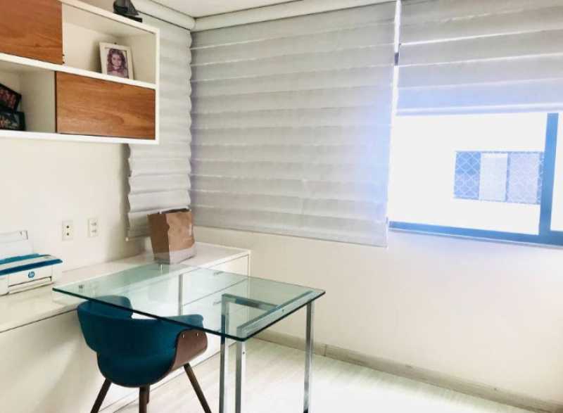 Apartamento à venda com 3 quartos, 168m² - Foto 11