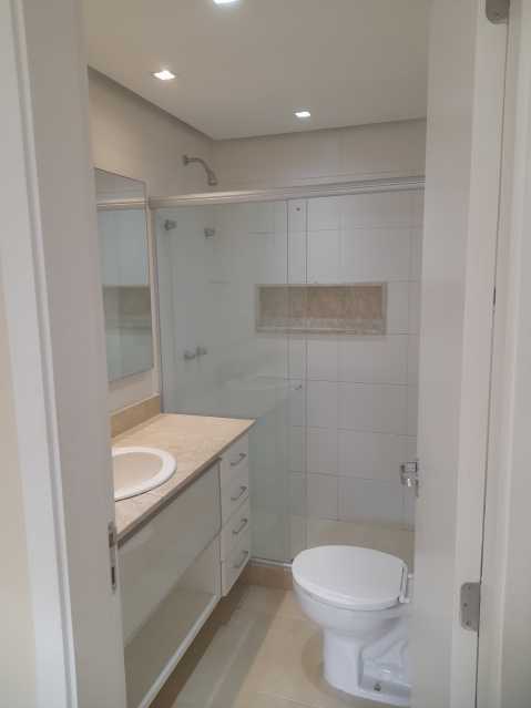 Apartamento à venda com 3 quartos, 119m² - Foto 8