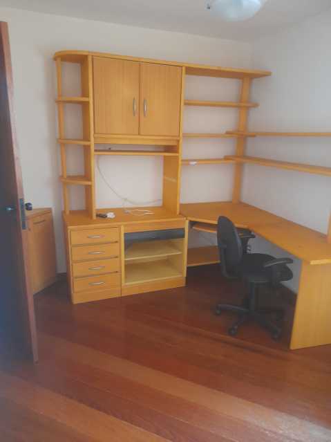 Apartamento à venda com 3 quartos, 160m² - Foto 13