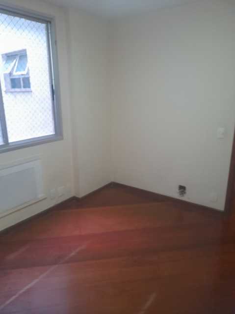 Apartamento à venda com 3 quartos, 160m² - Foto 14