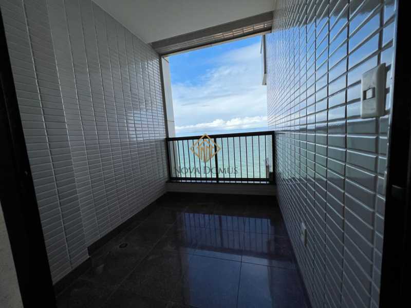 Apartamento à venda com 4 quartos, 248m² - Foto 14