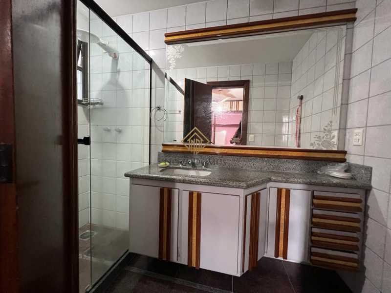 Apartamento à venda com 4 quartos, 248m² - Foto 23