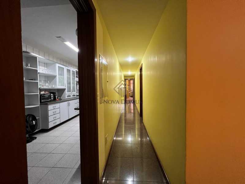 Apartamento à venda com 4 quartos, 248m² - Foto 17