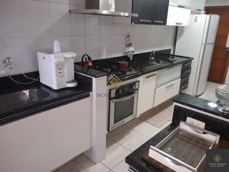 Apartamento à venda com 3 quartos, 188m² - Foto 21