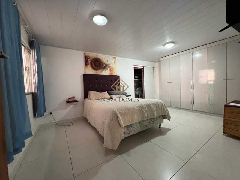 Casa à venda com 3 quartos, 109m² - Foto 1