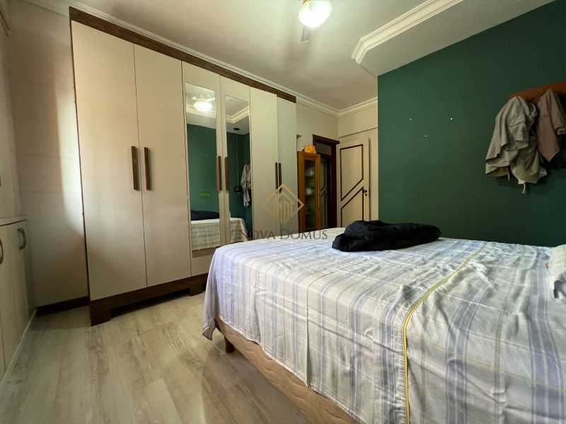 Apartamento à venda com 4 quartos, 190m² - Foto 7