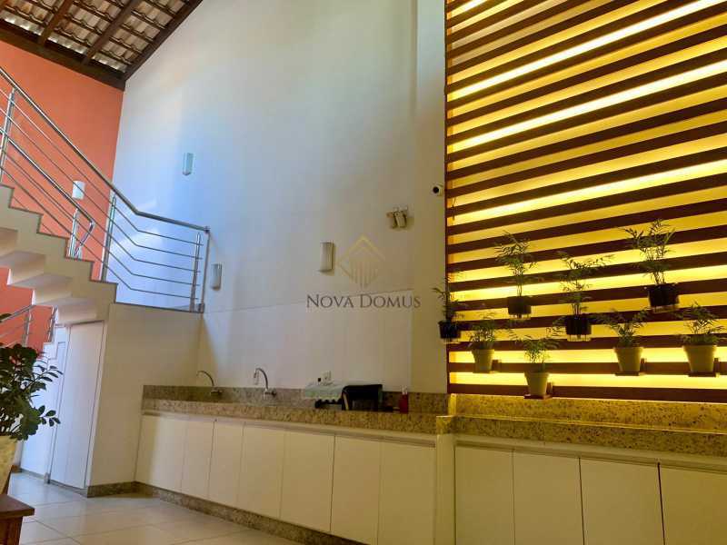 Casa à venda com 4 quartos, 500m² - Foto 25