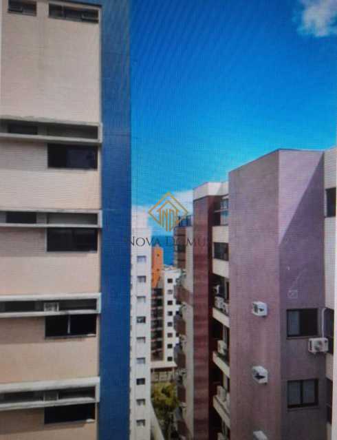 Apartamento à venda com 2 quartos, 77m² - Foto 12