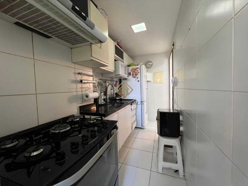 Apartamento à venda com 3 quartos, 90m² - Foto 8