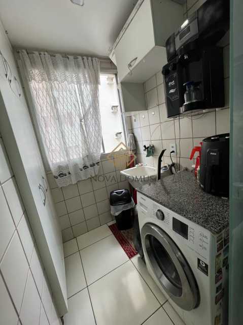 Apartamento à venda com 2 quartos, 64m² - Foto 3