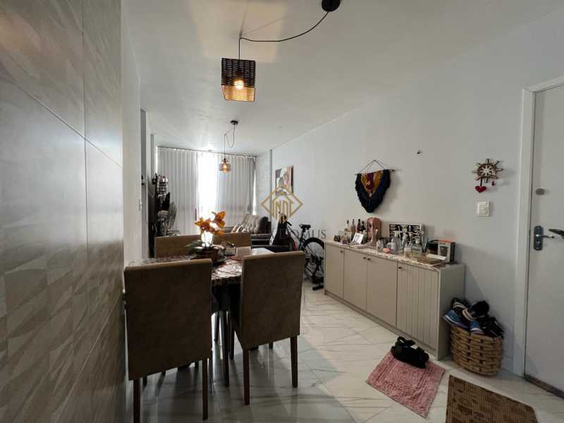 Apartamento à venda com 3 quartos, 65m² - Foto 3