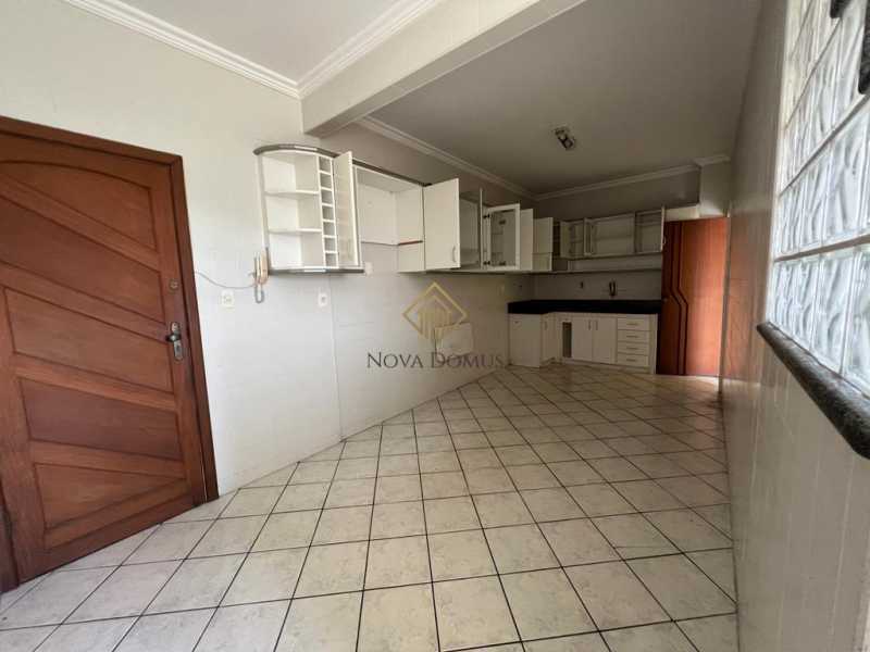 Apartamento à venda com 3 quartos, 100m² - Foto 1