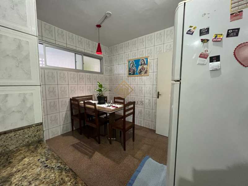 Apartamento à venda com 3 quartos, 100m² - Foto 8