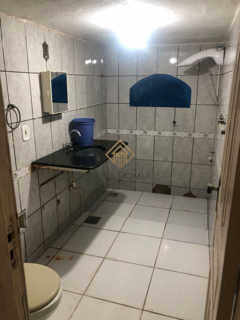 Casa à venda com 5 quartos, 281m² - Foto 7