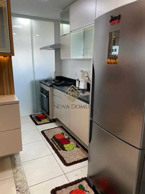 Apartamento à venda com 2 quartos, 68m² - Foto 9