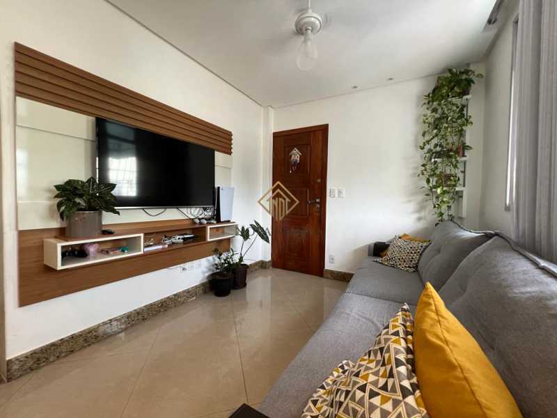 Apartamento à venda com 2 quartos, 62m² - Foto 4