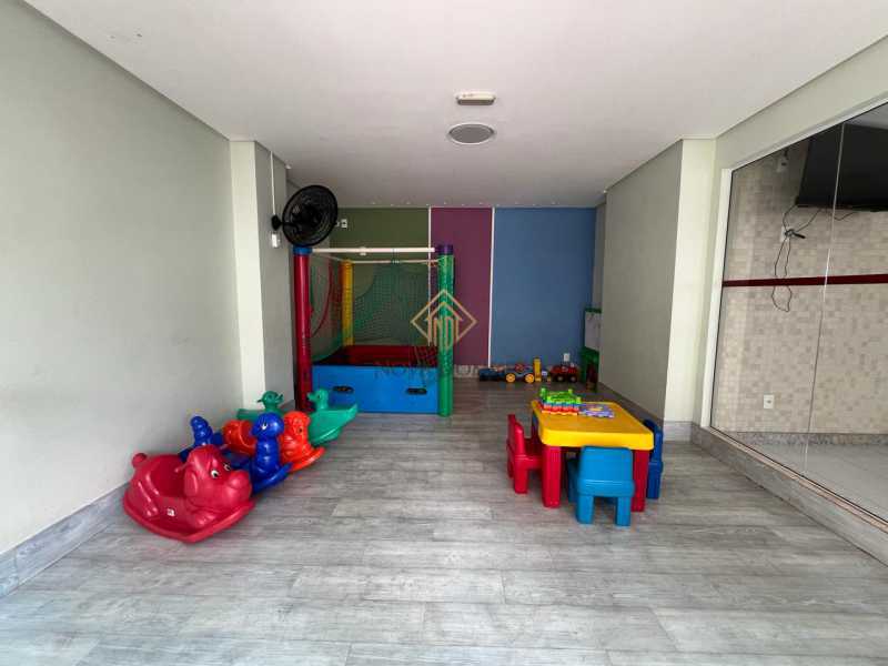 Apartamento à venda com 2 quartos, 66m² - Foto 25