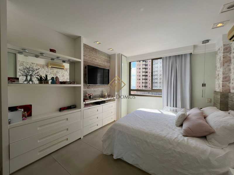 Apartamento à venda com 3 quartos, 135m² - Foto 26