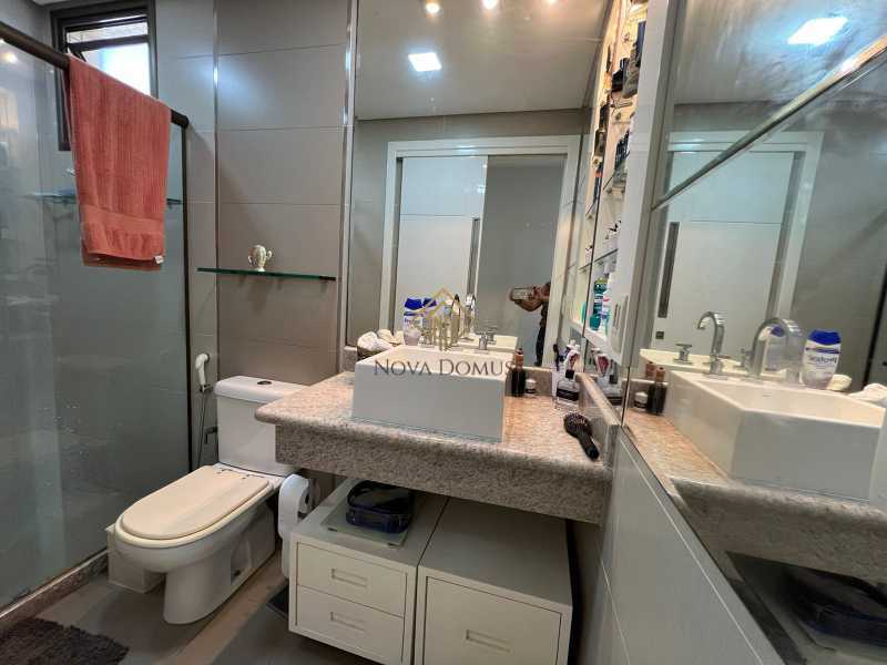 Apartamento à venda com 3 quartos, 135m² - Foto 28