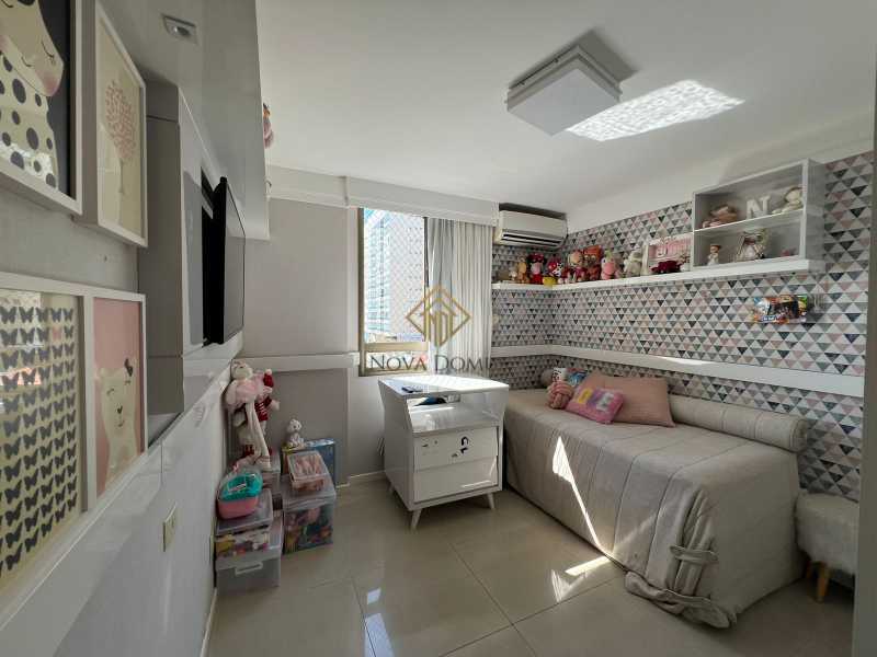 Apartamento à venda com 3 quartos, 135m² - Foto 21