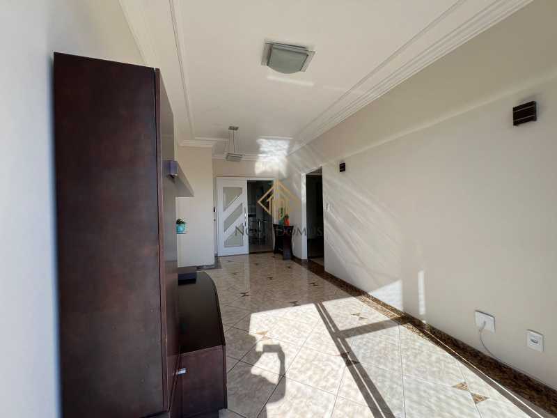 Apartamento à venda com 2 quartos, 78m² - Foto 9