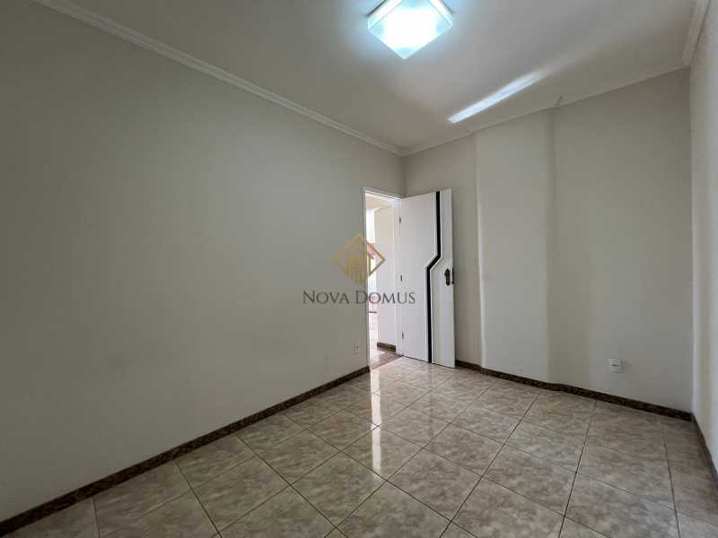 Apartamento à venda com 2 quartos, 78m² - Foto 18