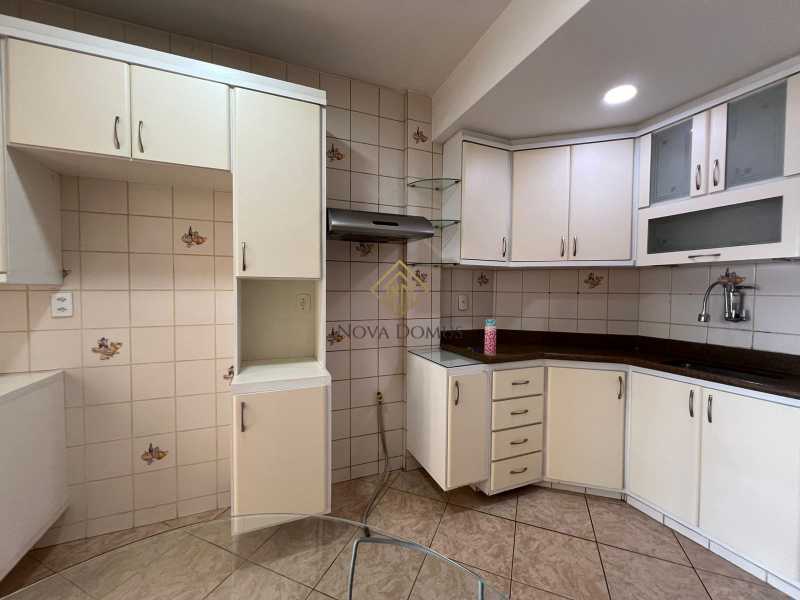 Apartamento à venda com 2 quartos, 78m² - Foto 3