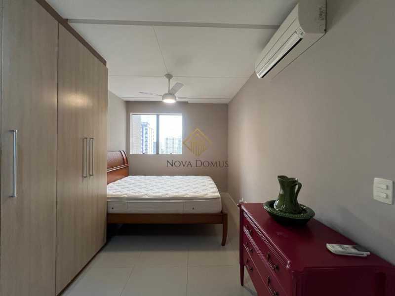 Apartamento à venda com 2 quartos, 70m² - Foto 19