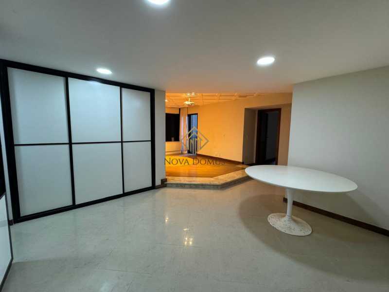 Apartamento à venda com 3 quartos, 364m² - Foto 9