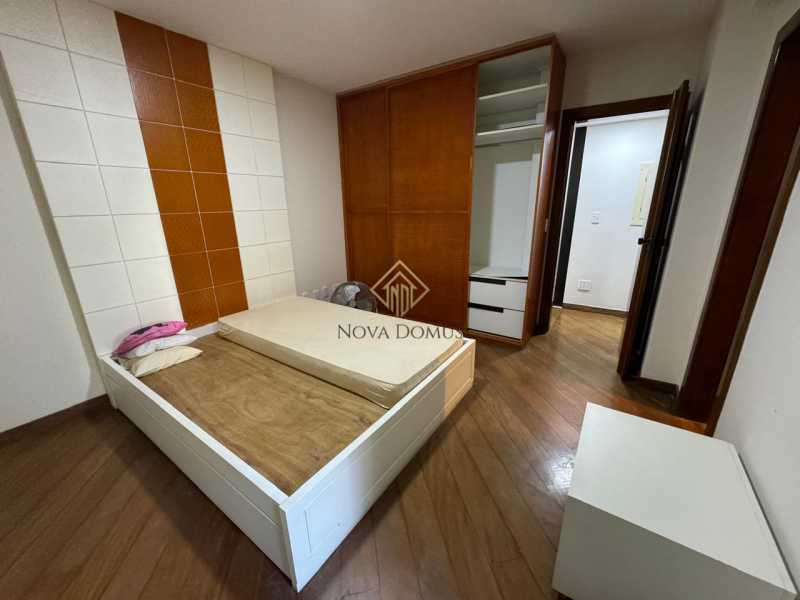 Apartamento à venda com 3 quartos, 364m² - Foto 20