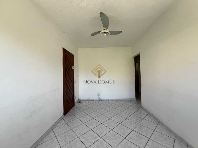 Apartamento à venda com 2 quartos, 64m² - Foto 19