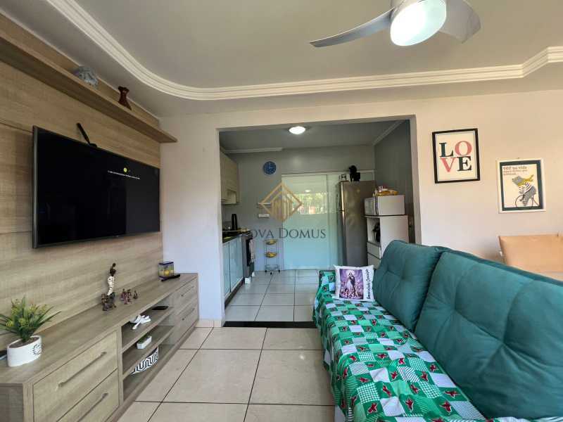 Apartamento à venda com 2 quartos, 64m² - Foto 1