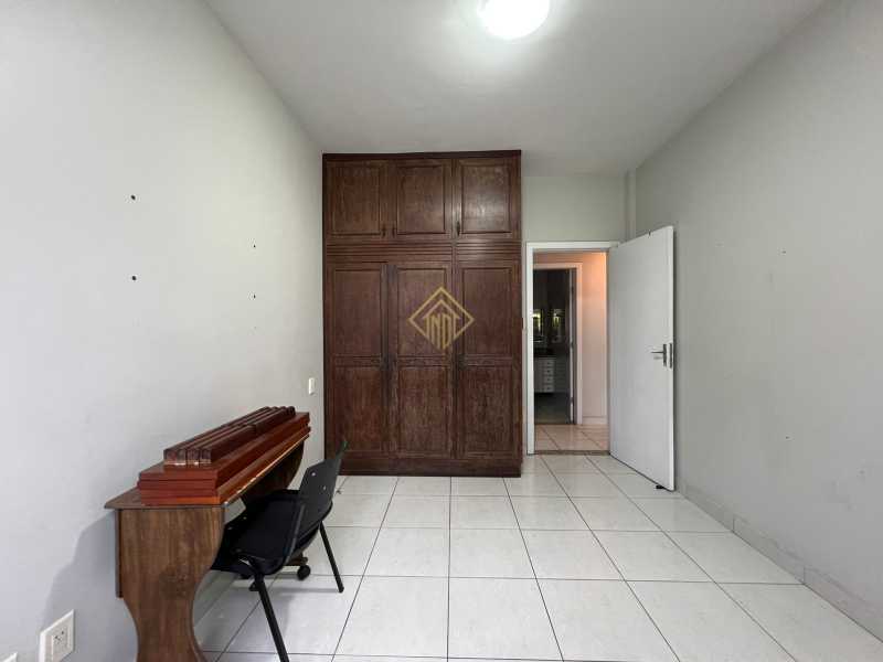 Apartamento à venda com 3 quartos, 103m² - Foto 19