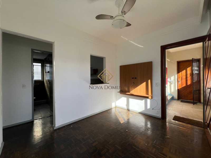 Apartamento à venda com 2 quartos, 47m² - Foto 3