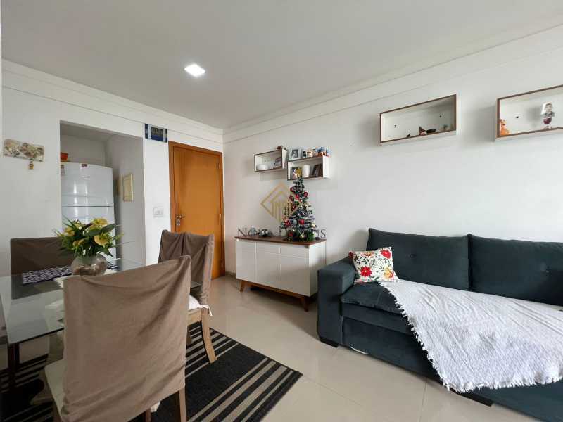 Apartamento à venda com 3 quartos, 67m² - Foto 2