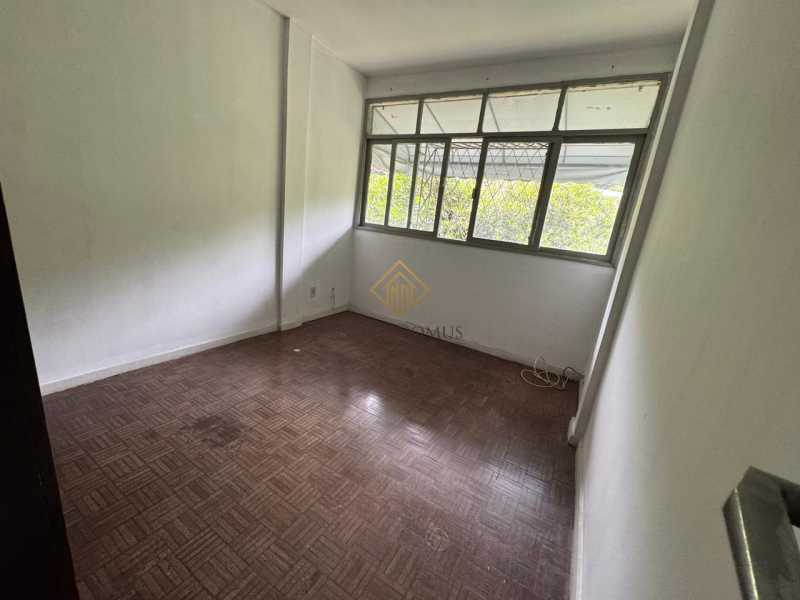 Apartamento à venda com 2 quartos, 91m² - Foto 18