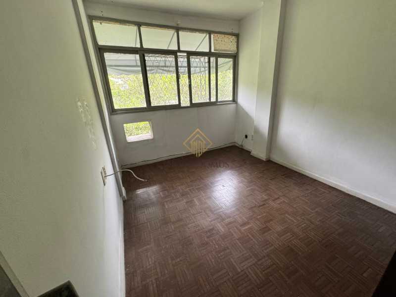 Apartamento à venda com 2 quartos, 91m² - Foto 16