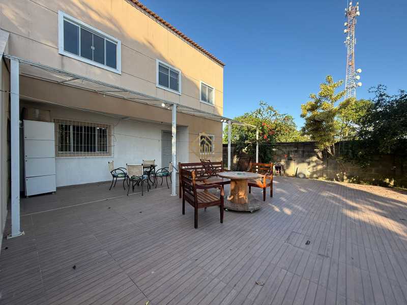 Casa à venda com 5 quartos, 153m² - Foto 18