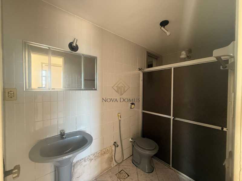 Apartamento à venda com 3 quartos, 115m² - Foto 19